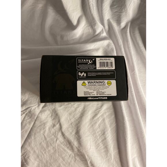 Sci-Fi Collectible Battlestar Galactica Cylon Raider 4.5” Titan Exclusive Figure - Picture 5 of 6